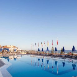 KONI VILLAGE HOTEL 3★