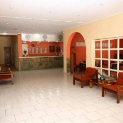 TRITON GARDEN HOTEL 3★