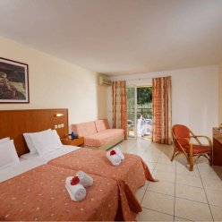 AGRABELLA HOTEL 3★