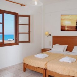 JOHN MARY APARTMENTS 2★