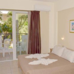 VARVARA'S DIAMOND 2+ ★