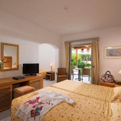 ANNABELLE BEACH RESORT 5★