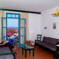 KIRKI VILLAGE (tikai pieaugušajiem, 16+) 3★