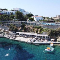 PENINSULA RESORT & SPA 4★