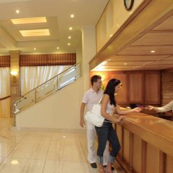 KING MINOS PALACE 4 ★