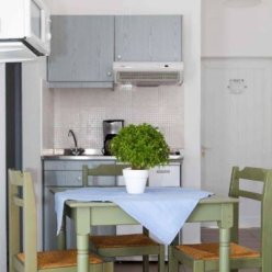 BLUE HORIZON APARTMENTS 2★