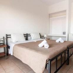 CHRISSYS PARADISE 3★