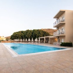 CHRISSYS PARADISE 3★