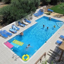 ELEONORA ANISSARAS HOTEL 2★