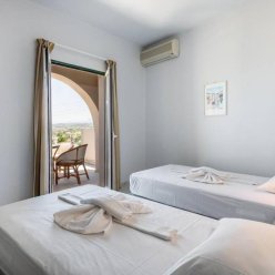 APHEA VILLAGE 3★-_