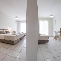 PINELOPI HOTEL-APARTMENTS 3★-_