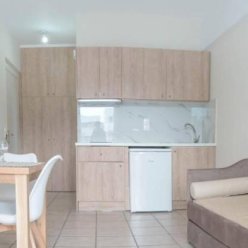 PINELOPI HOTEL-APARTMENTS 3★-_