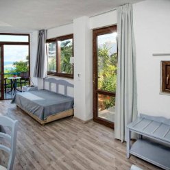 HERSONISSOS VILLAGE HOTEL & BUNGALOWS 4★
