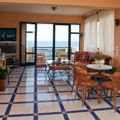 MARELINA VILLAS 3★