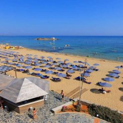 SIRENS BEACH & VILLAGE 4★