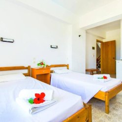 BUTTERFLY STUDIOS 2★