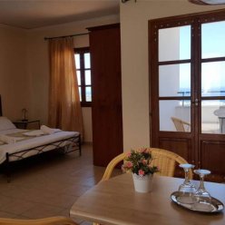 AMAZONES VILLAGE AND SUITES 4★