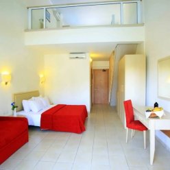 LABRANDA MIRALUNA VILLAGE 4★