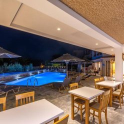 ANNA MARIA VILLAGE 3★