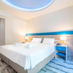 ANNA MARIA VILLAGE 3★