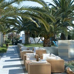 AGAPI BEACH HOTEL 4★