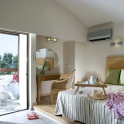 AGAPI BEACH HOTEL 4★