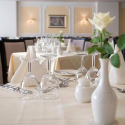 VENUS BEACH HOTEL 3★