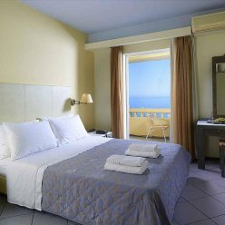 SISSI BAY HOTEL & SPA 4★