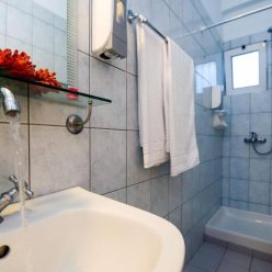 DIAMOND APARTMENTS & SUITES 3★