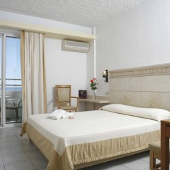 GLAROS BEACH HOTEL 4★