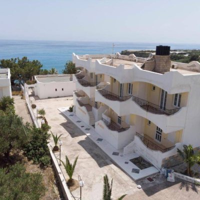 ELENAS BEACH GARDEN 1★