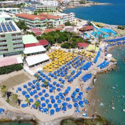 ERI VILLAGE & WATERPARK 4★