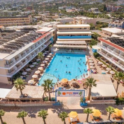 SUN BAY & WATERPARK 4★