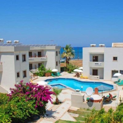 JOHN MARY APARTMENTS 2★