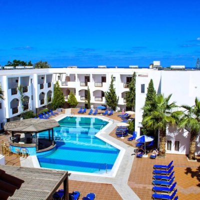 CLUB LYDA HOTEL 3★