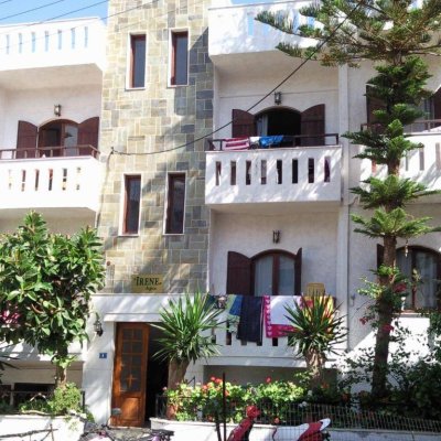 IRENE APARTMENTS MALIA 2★-