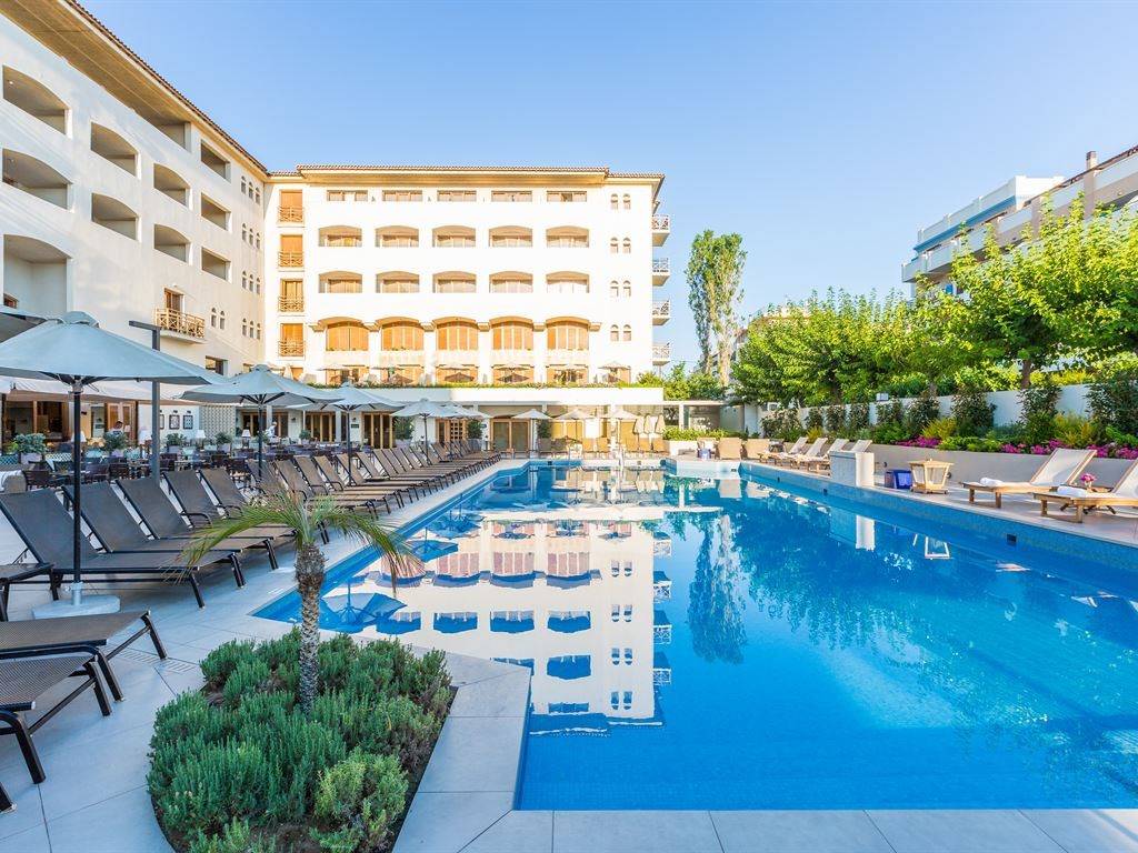 THEARTEMIS PALACE 4★