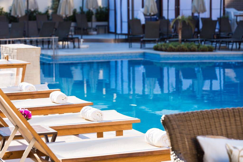 THEARTEMIS PALACE 4★