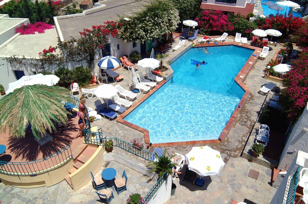 KIRKI VILLAGE (tikai pieaugušajiem, 16+) 3★