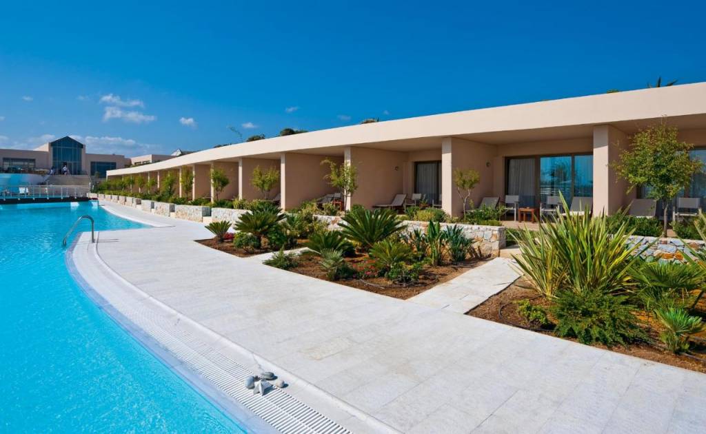 GIANNOULIS CAVO SPADA LUXURY SPORTS & LEISURE RESORT 5★