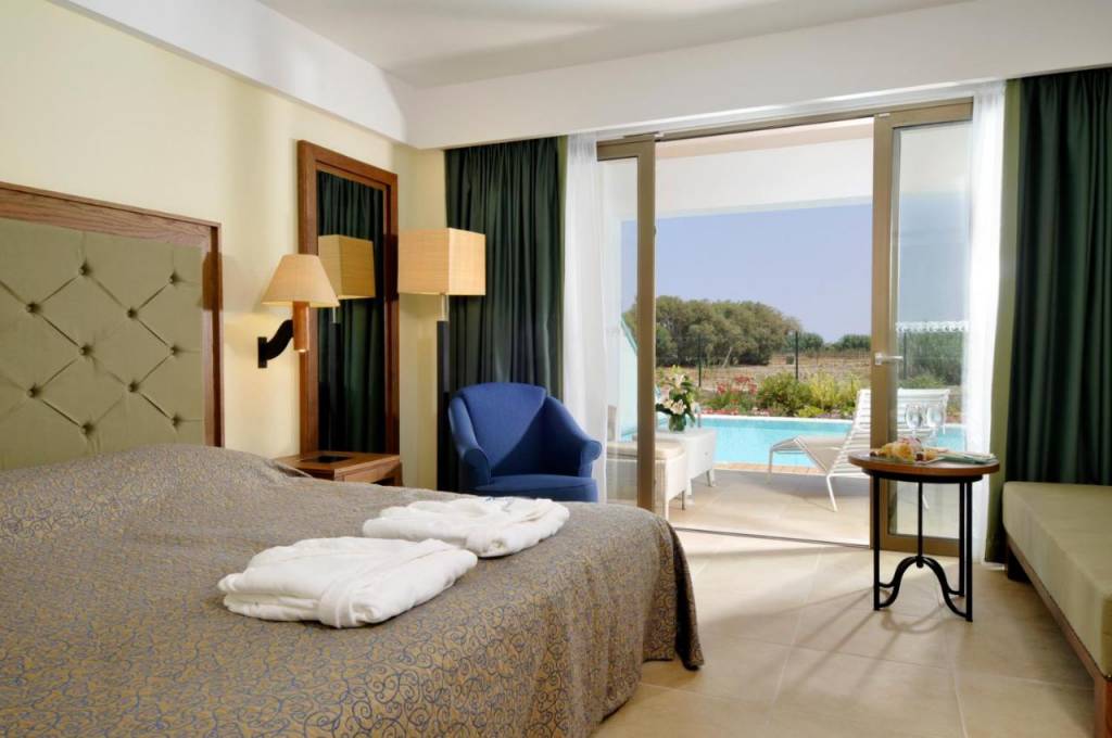 GIANNOULIS CAVO SPADA LUXURY SPORTS & LEISURE RESORT 5★