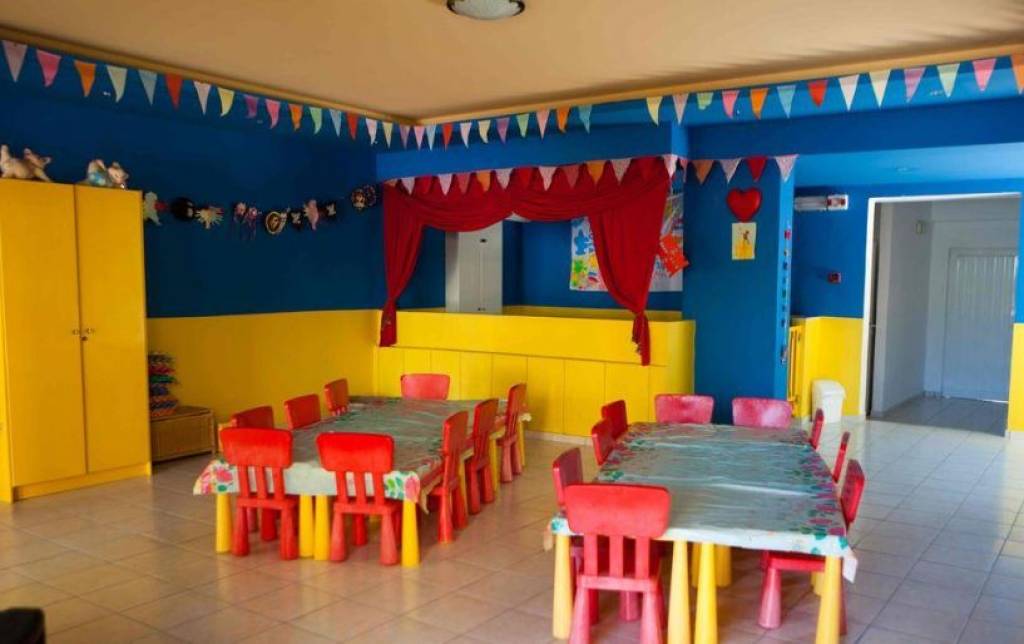 BLUE HORIZON APARTMENTS 2★