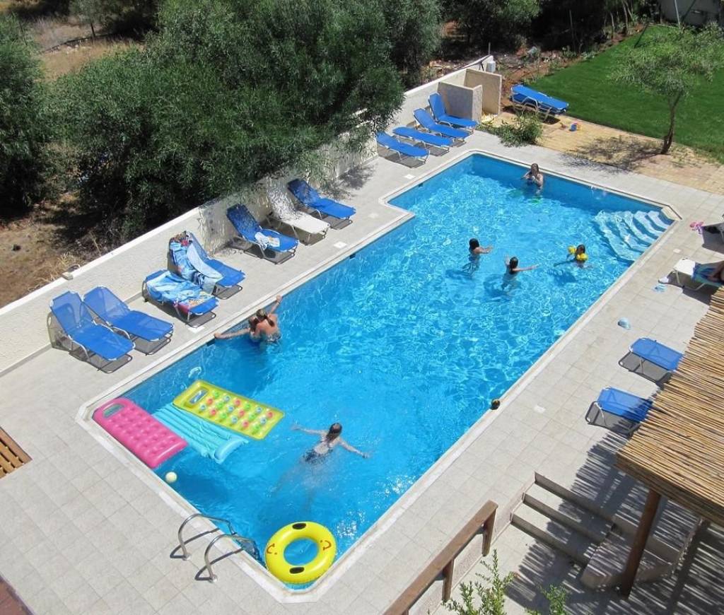 ELEONORA ANISSARAS HOTEL 2★