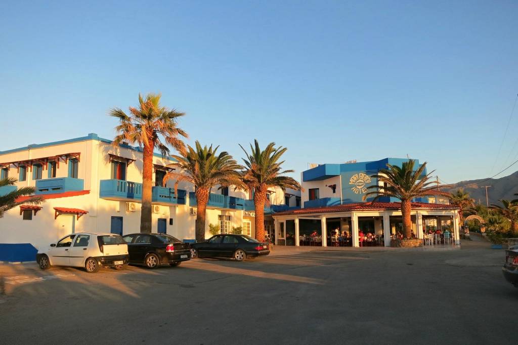 MARI BEACH HOTEL 3★-_