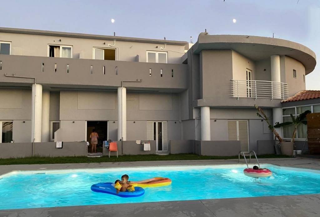 BANANA MOON BOUTIQUE HOTEL 3★