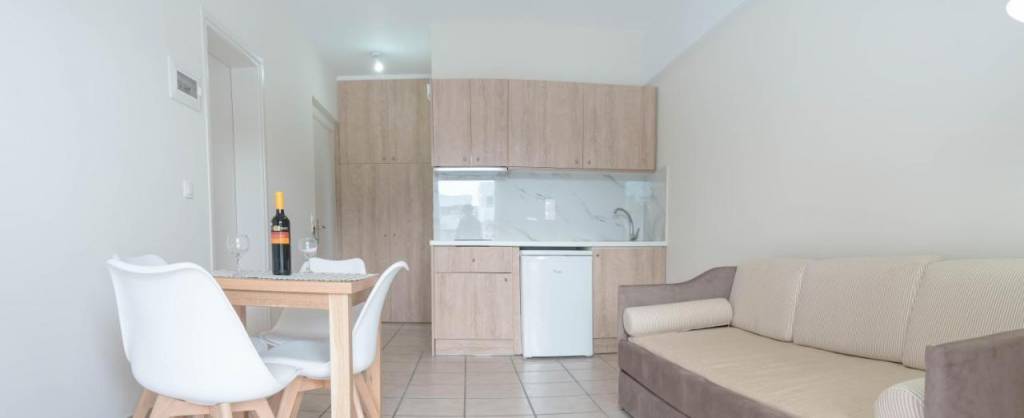 PINELOPI HOTEL-APARTMENTS 3★-_