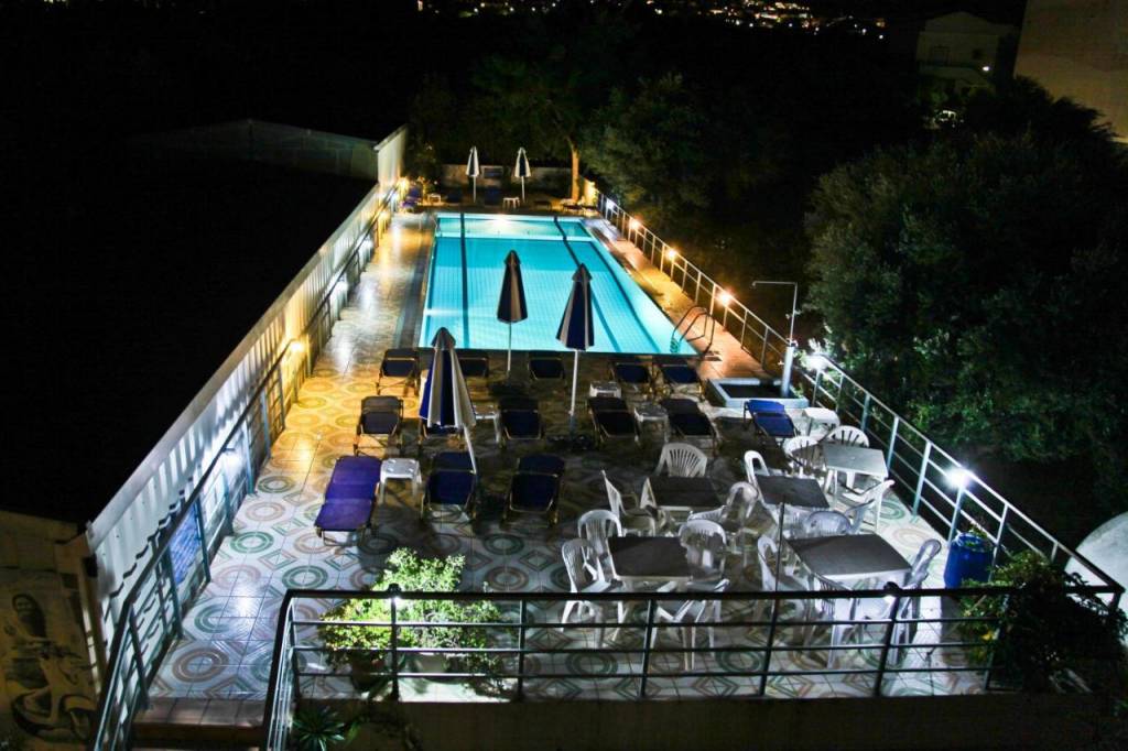 NONTAS APARTMENTS 3★-_