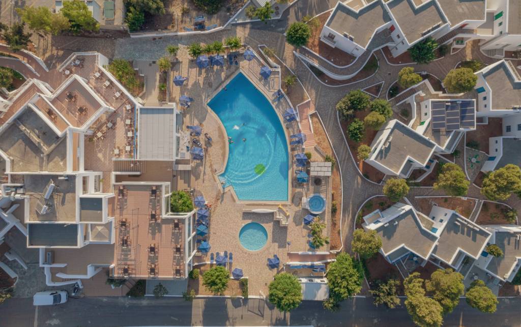 SUNSHINE VILLAGE 4★