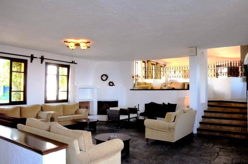 HERSONISSOS VILLAGE HOTEL & BUNGALOWS 4★