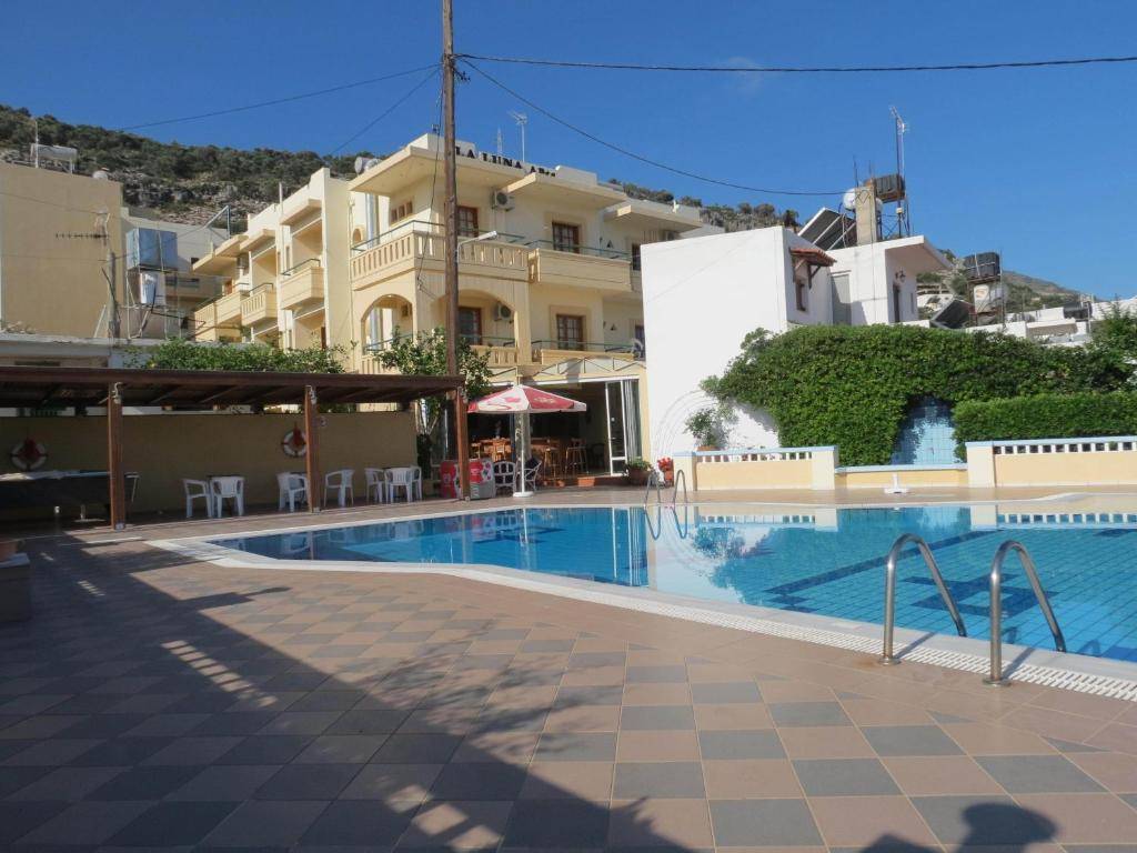 LA LUNA APARTMENTS 2★